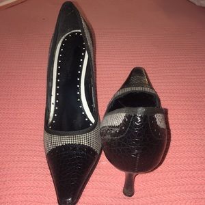 Enzo Angiolini gingham and leather kitten heel